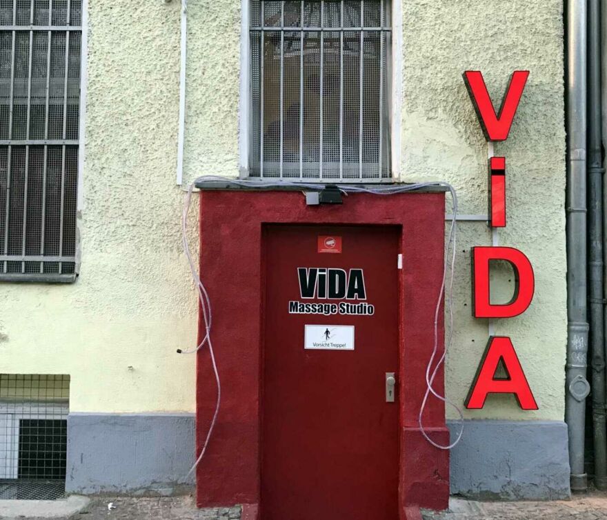 Eingang des Vida in Berlin-Kreuzberg