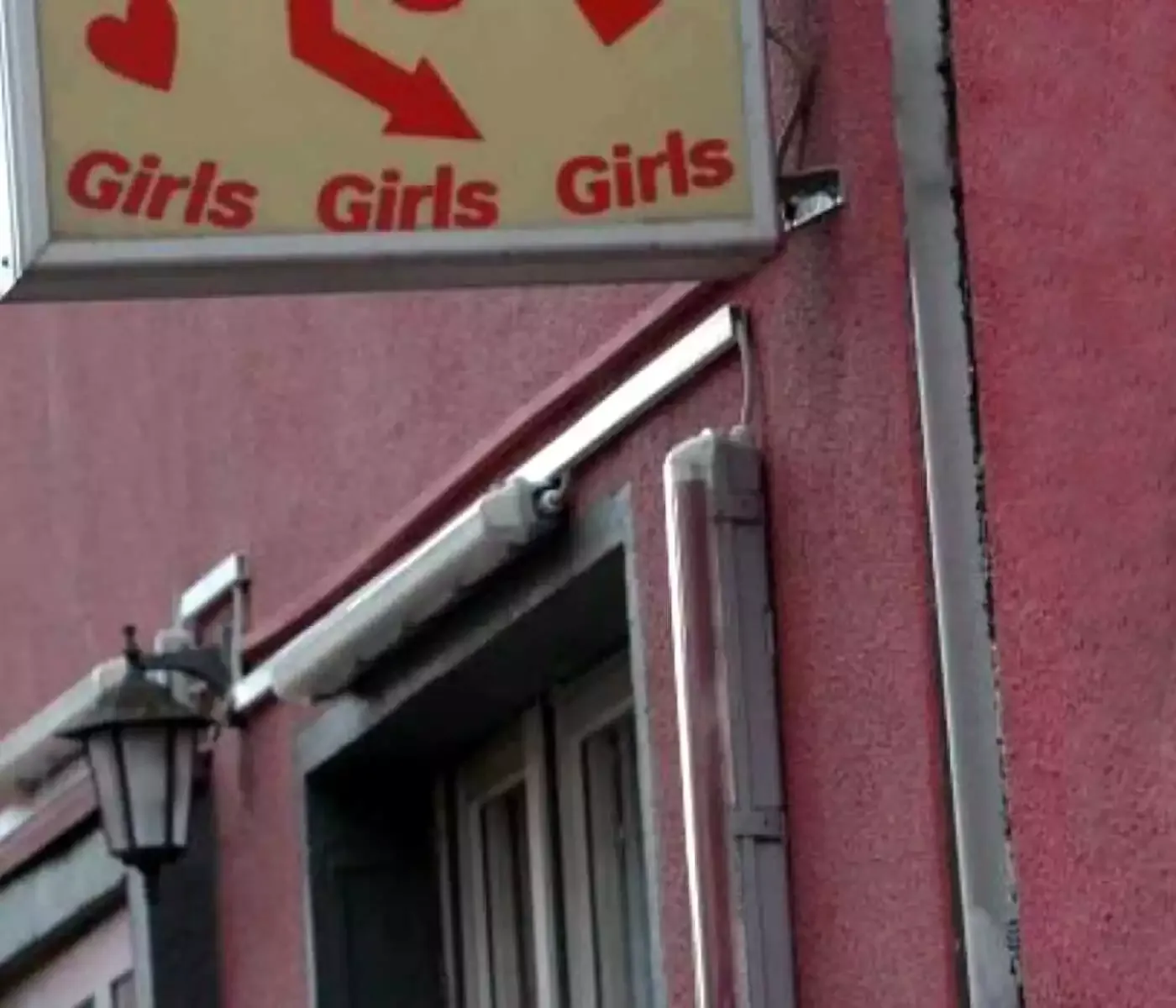 Sie sucht ihn erotik berlin markt de
